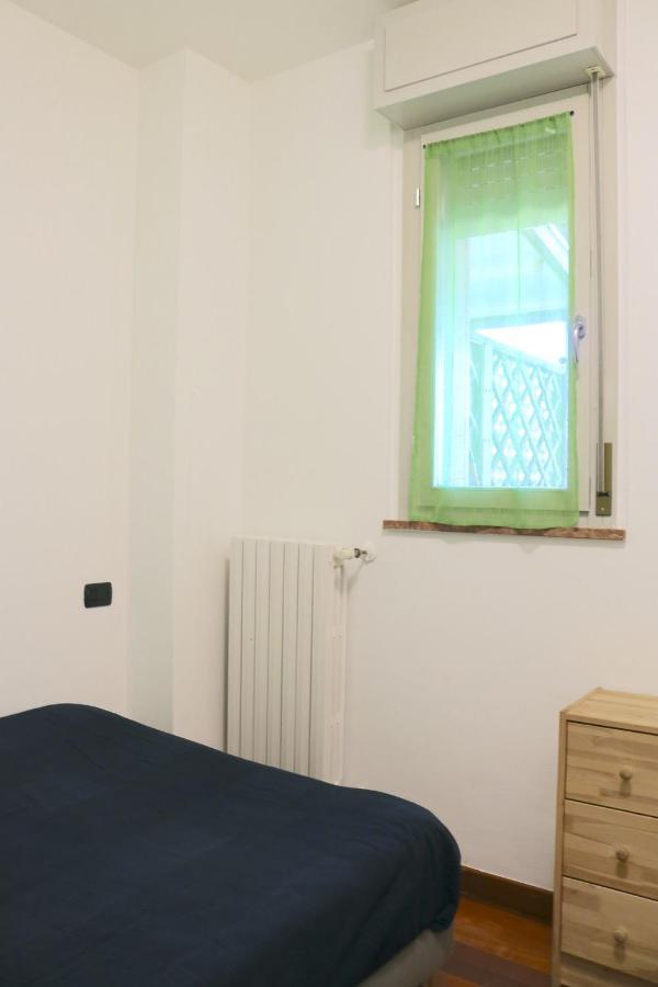 Apartamento Happy Flat With Terrace Milán Exterior foto
